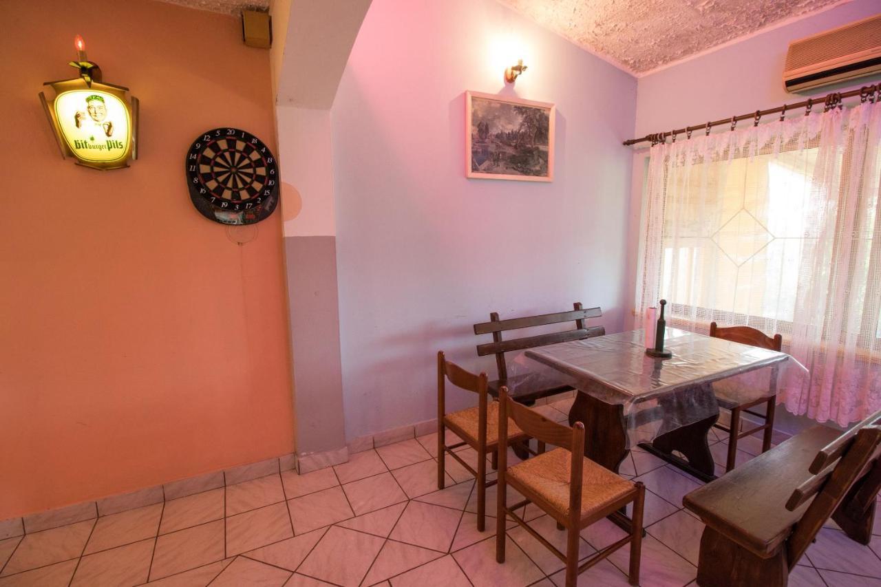 Apartments Zeljka Mundanije Экстерьер фото